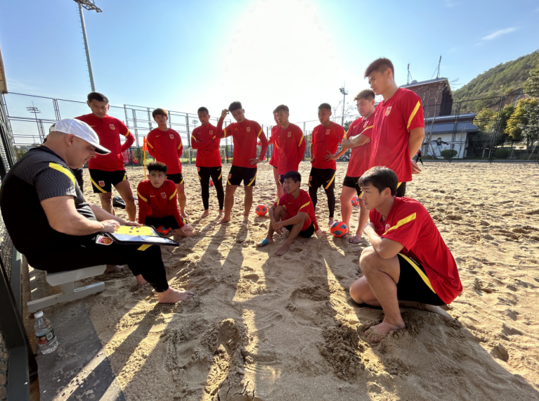 黎巴嫩击败印度尼西亚夺得游泳头衔