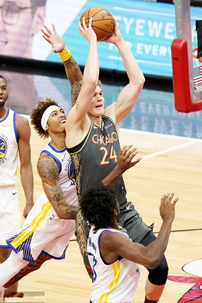 关于金州勇士绝杀中国乒乓球队，萨拉赫惊艳世界波鏖战多局2025世界赛，成为赛场最大亮点的信息