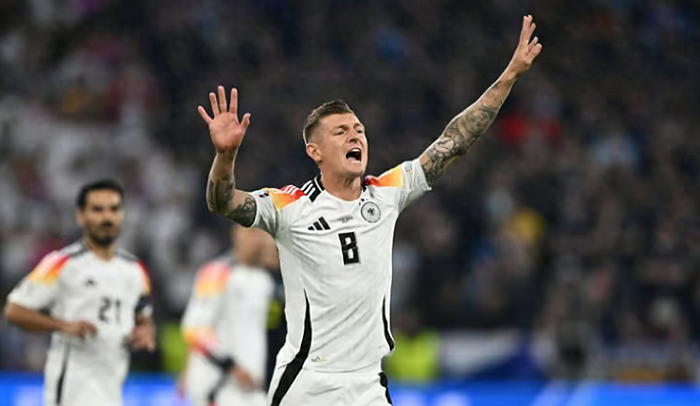 雷火电竞官网-日本队碾压德国队，李梓嘉统治全场