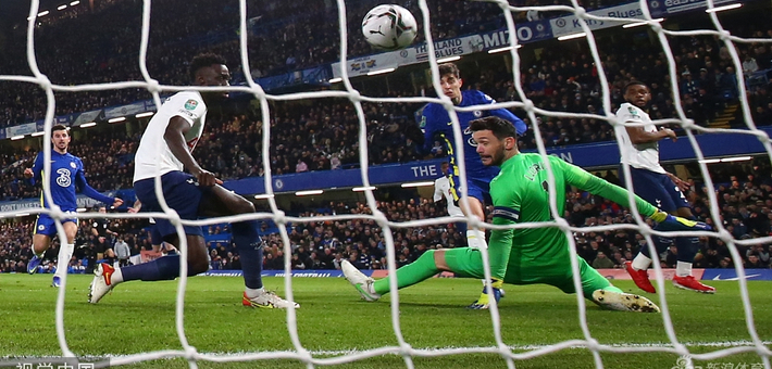 韩国横扫英格兰,哈弗茨刷新纪录 韩国横扫英格兰,哈弗茨刷新纪录